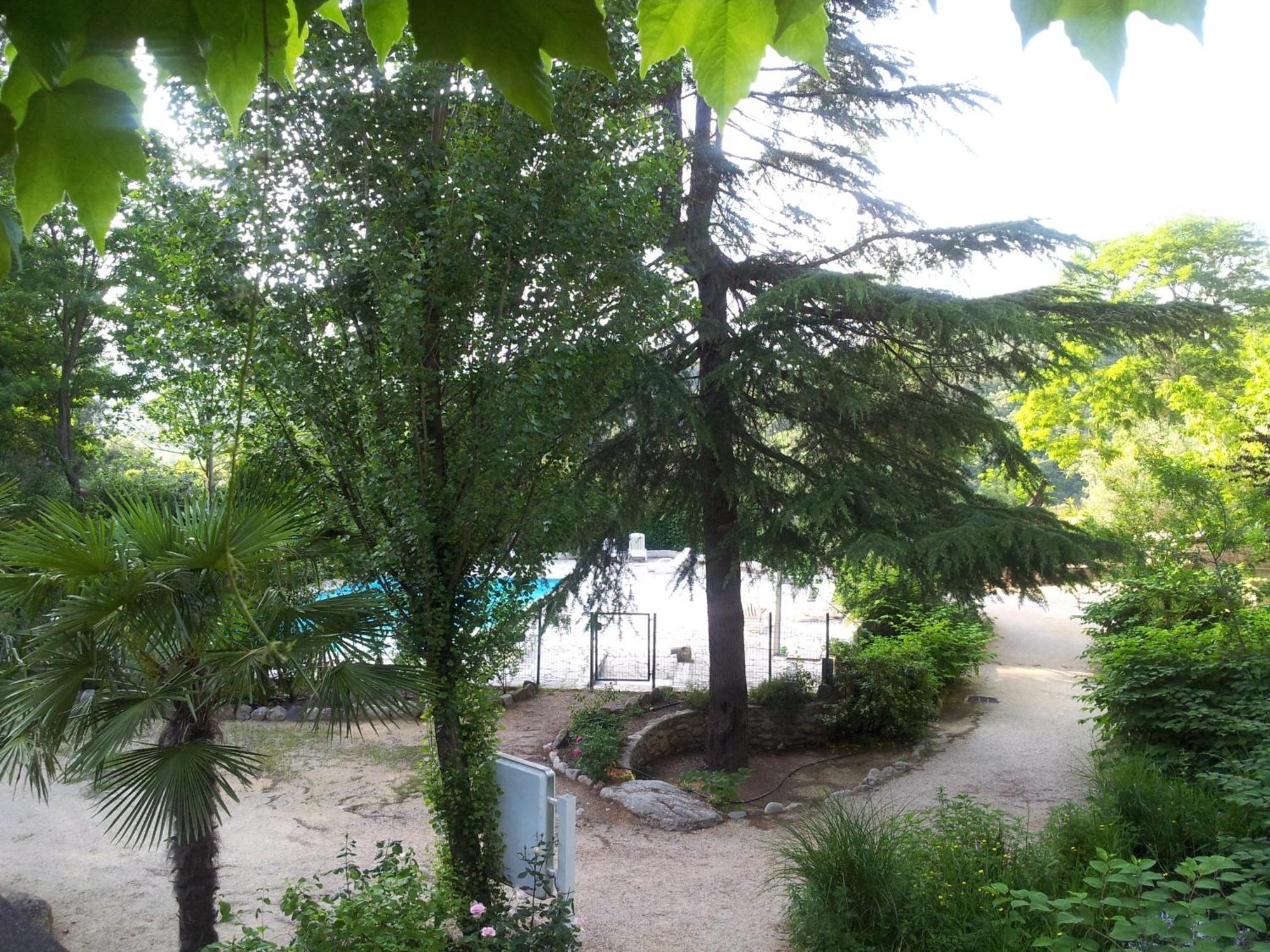 Apart'Hotel Les 4 Sources Corbes Екстер'єр фото