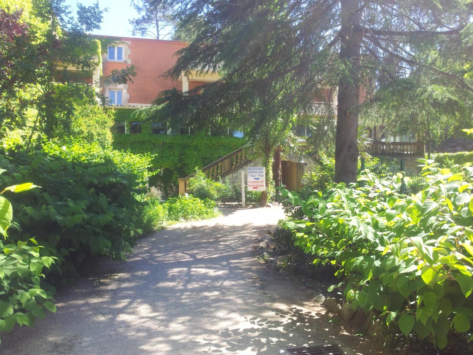 Apart'Hotel Les 4 Sources Corbes Екстер'єр фото