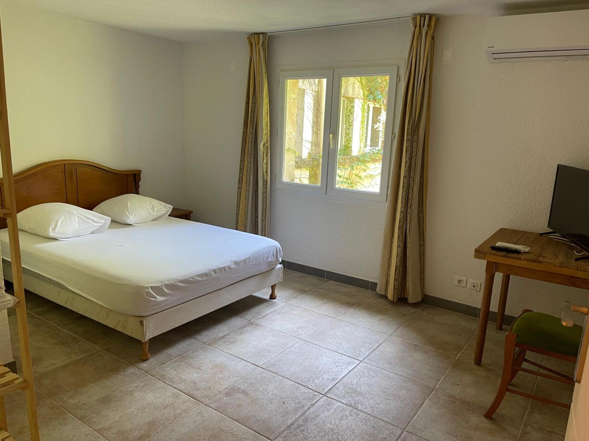 Apart'Hotel Les 4 Sources Corbes Екстер'єр фото